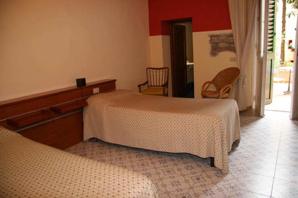 Bed And Breakfast I Due Leoni Florenz Zimmer foto